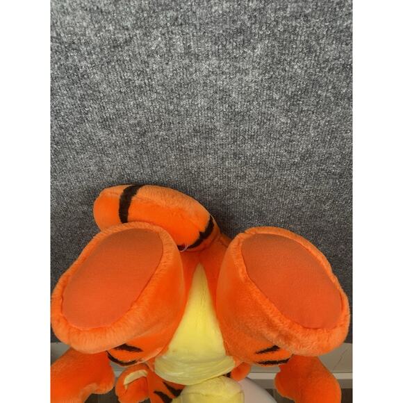 Tigger the Tiger Disney Store Plush Toy 21" Tall - Picture 7 of 9